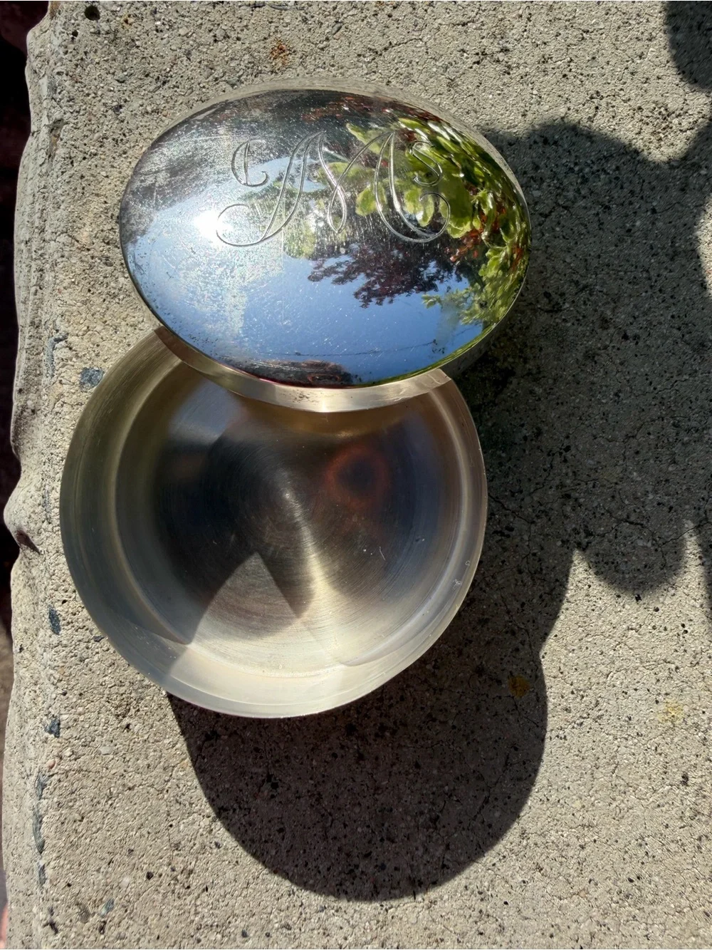 Vintage engraved pill / jewelry box